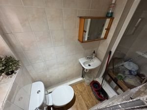 Photo 15- click for photo gallery